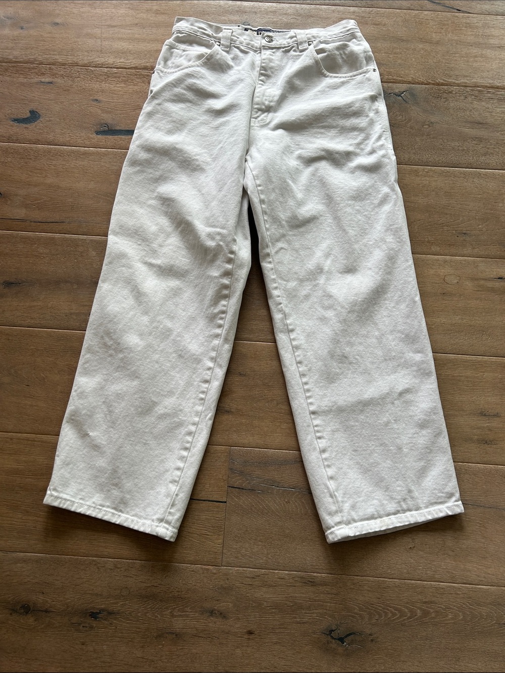 Relaxed Fit Men’s Jeans in Off-White